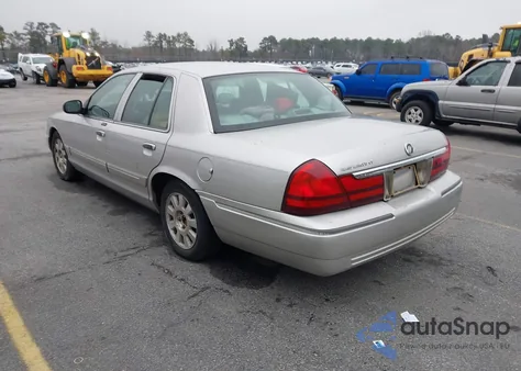 2004 Mercury Grand Marquis Gs z USA, uszkodzony, nr VIN 2MEFM74W84X680712